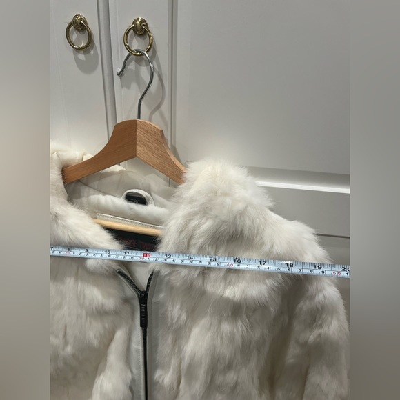Phase Two White Rabbit Fur Jacket Leather Trim  Size Medium Womens Winter Coat - Picture 13 of 14